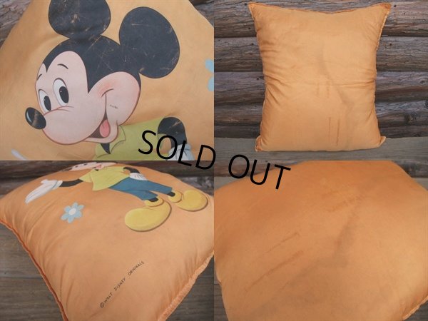 画像2: Vintage Disney Mickey Mouse Cushion (AC-317) 