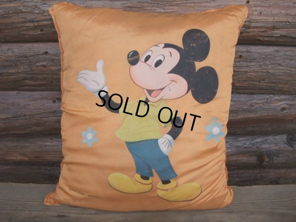 画像1: Vintage Disney Mickey Mouse Cushion (AC-317) 