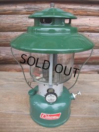 Vintage Big Hat Lantern / Coleman 1968 (AC-525)