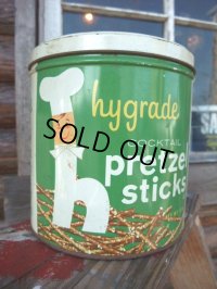 Vintage Tin Can / Pretzel (AC-576) 
