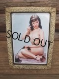 Vintage Pictuer Frame w/Betty Page Pin-Up  (AC-620)