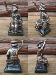 画像2: Dutch Boy Painter Metal Paperweight (AC660) (2)