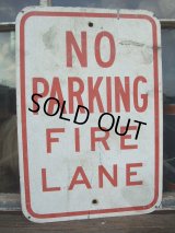 Vintage ROAD Sign / NO PARKING  (AC-1004)