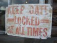 画像1: Vintage Road Sign / KEEP GATE (AC1009) (1)