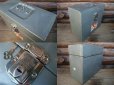 画像2: Vintage File Box w/key #B (NK-094) (2)