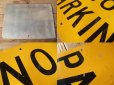 画像2: Vintage Road Sign NO PARKING (NK596)  (2)