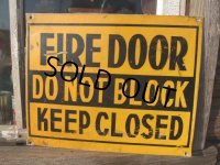 Vintage Road Sign FIRE DOOR (NK595) 