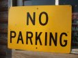 画像1: Vintage Road Sign NO PARKING (NK596)  (1)