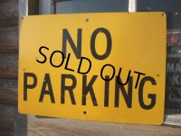 Vintage Road Sign NO PARKING (NK596) 