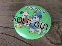 Vintage Disney Badge / Mickey & Minnie #A (NK840)   