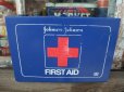 画像1: 70s Vintage Johnson&Johnson First AID Cabinet Box (NK980) (1)