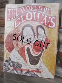 70s Vintage The World of Clowns (PJ315)