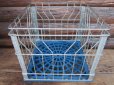 画像1: Vintage Meral Wire Milk Crate Blue (PJ484) (1)