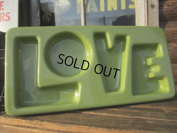 画像1: Vintage Plastic Tray LOVE (PJ610)