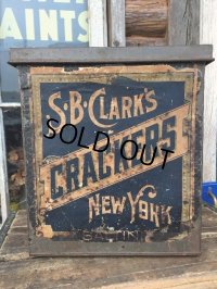 Vintage SB Clark's Crackers Tin Can (PJ624)