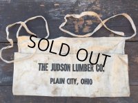Vintage Carpenter Nail Apron / JUDSON LUMBER (PJ731)
