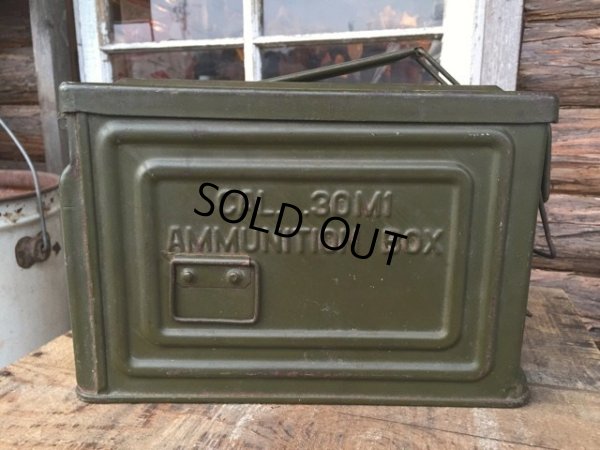 画像1: Vintage US Military Metal Ammo Box (DJ111）