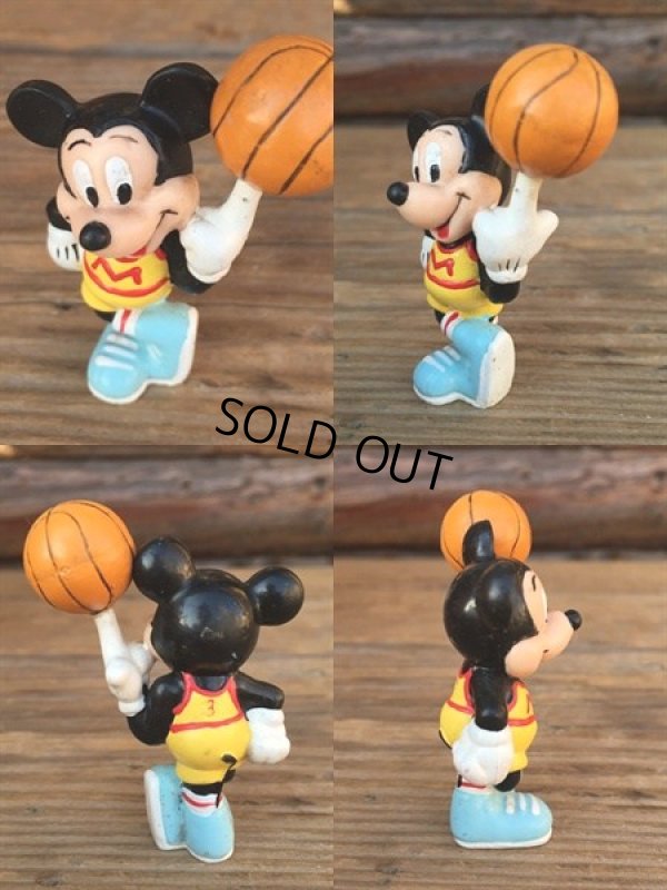 画像2: Vintage Disney Mickey PVC / Basketball (DJ328)