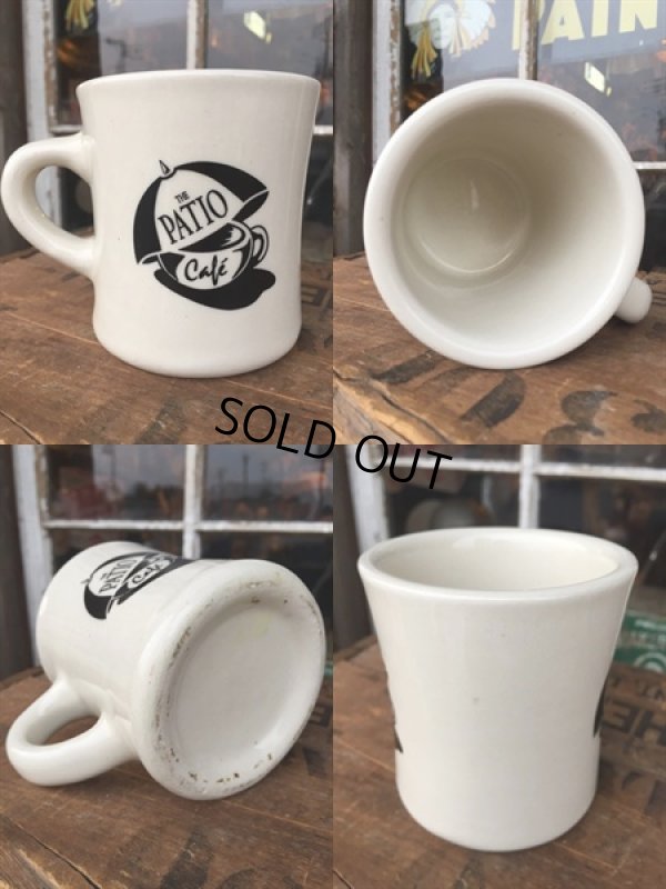 画像2: Vintage Heavy Ceramic Mug The Patio Cafe (DJ401)