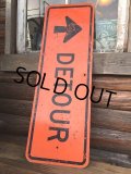 Vintage Road Sign DETOUR (DJ572)