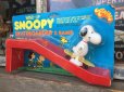 画像1: Vintage Snoopy Wind Up Skate Boarder (DJ606) (1)