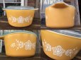 画像2: Old Pyrex Casseroles Golden Butterfly (DJ630） (2)