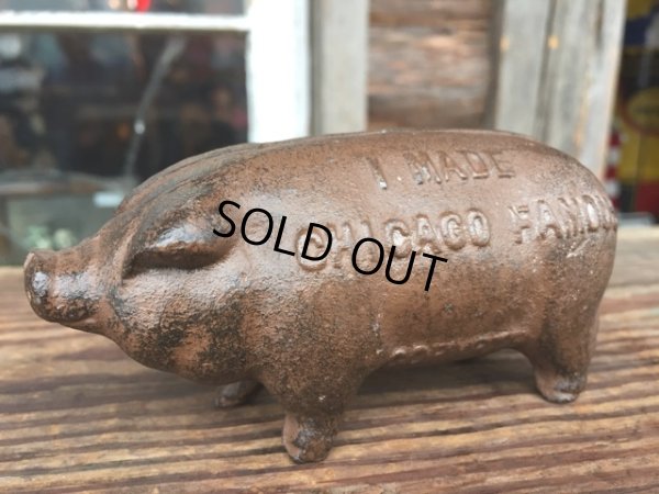 画像1: Vintage AD Cast Iron Pig  Piggy Bank #B (DJ780)