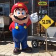 画像1: Vintage Nintendo Super Mario Bros Store Display Statue (DJ790) (1)