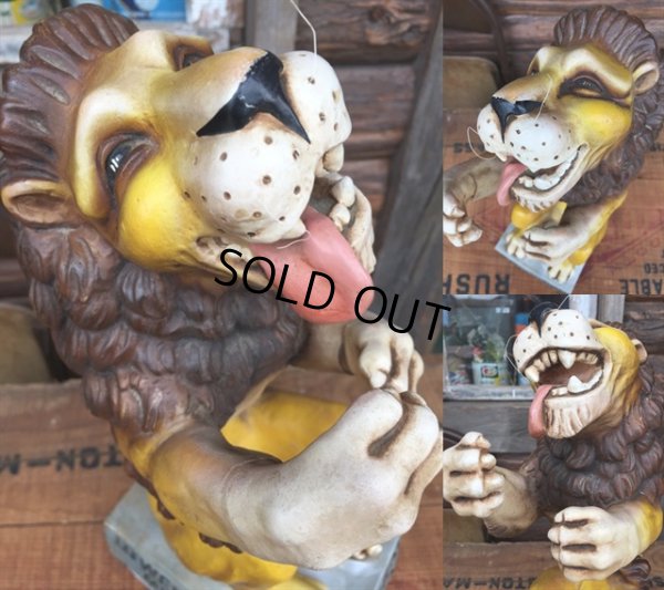 画像3: 70s Vintage Lowenbrau Lion Statue Store Display (DJ897)