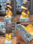 画像2: 70s Vintage Lowenbrau Lion Statue Store Display (DJ897) (2)