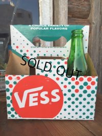 Vintage Soda 6-Pac bottles Cardboard carrying case / Vess (DJ906)