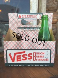 Vintage Soda 6-Pac bottles Cardboard carrying case / Vess (DJ902)