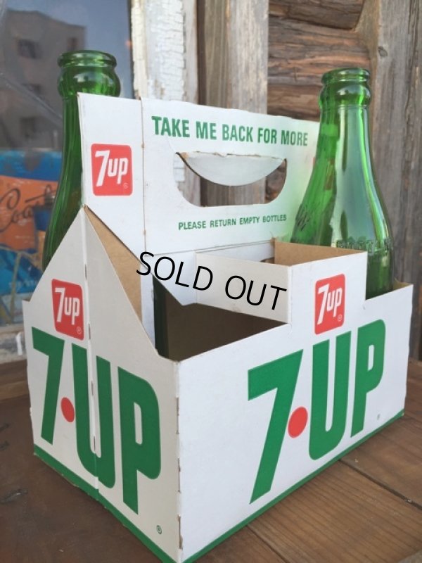 画像1: Vintage Soda 6-Pac bottles Cardboard carrying case / 7UP (DJ913)