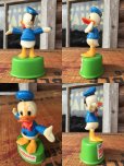 画像2: 70s Vintage Donald Duck Push Puppet (MA01) (2)