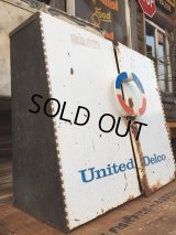 Vintage United Delco Metal Cabinet (MA22)