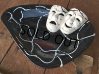 Vintage Comedy & Tragedy Ceramic Ashtray (MA124)