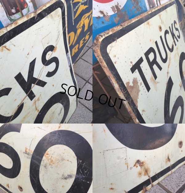画像2: 60s Vintage Road Sign TRUKS 60 (MA170)
