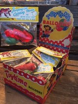 Vintage Jumping Cat Catthing Mouse Set (MA240)