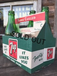Vintage Soda 6-Pac bottles Cardboard carrying case / 7UP  (MA323)