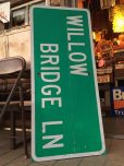 画像1: Vintage Road Sign WILLOW BRIDGE LN (MA349) (1)