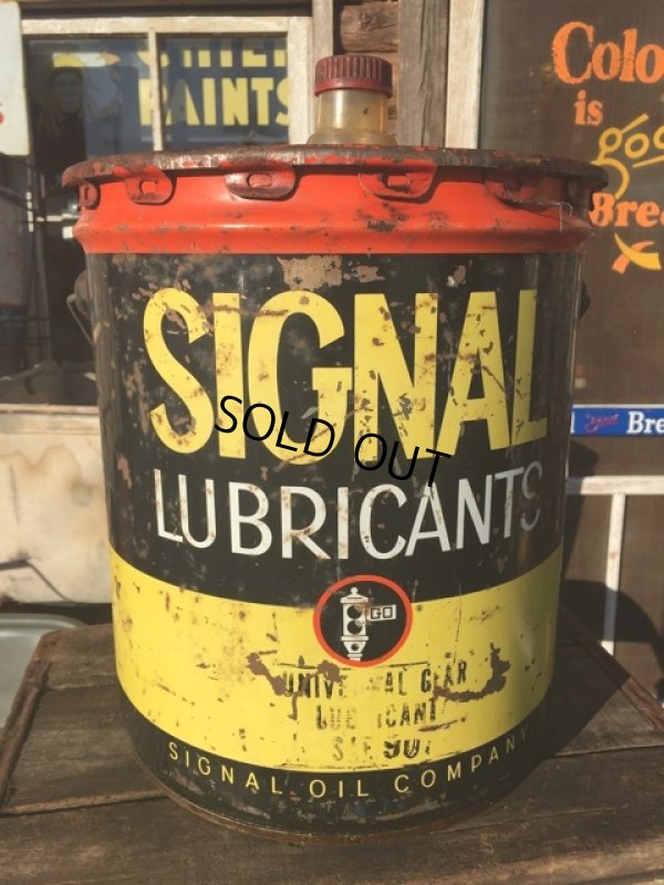 画像1: Vintage SIGNAL 5GL Motor Gas/Oil Can (AC435) 