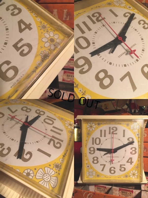 画像2: Vintage GE Kitchen Wall Clock Flower (MA443)