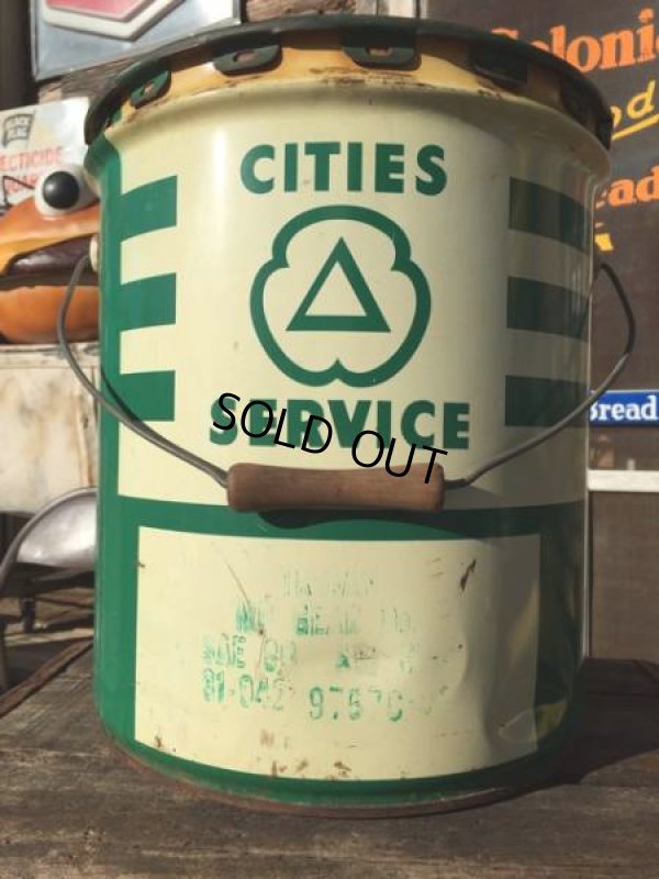 画像1: Vintage Cities Service 5GL Motor Gas/Oil Can (MA422) 