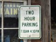 画像1: Vintage Road Sign TWO HOUR PARKING (MA560)  (1)