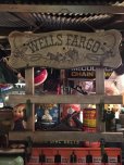 画像1: 50s Vintage Tales of Wells Fargo Gun Rack (MA565) (1)