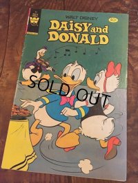 Vintage Comic Disney Daisy and Donald (C28)