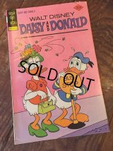 Vintage Comic Disney Daisy and Donald (C30)