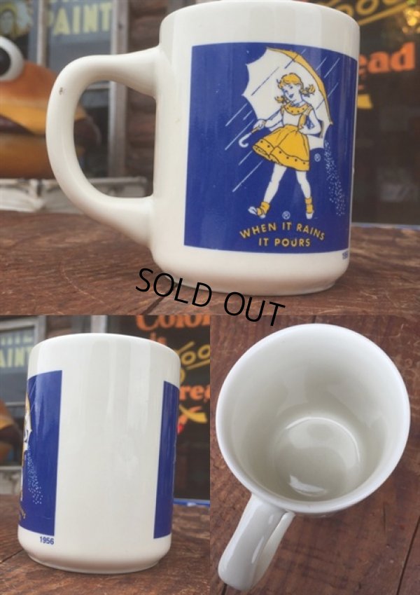 画像2: Vintge Morton Salt 50s Umbrella Girl Mug (MA810) 