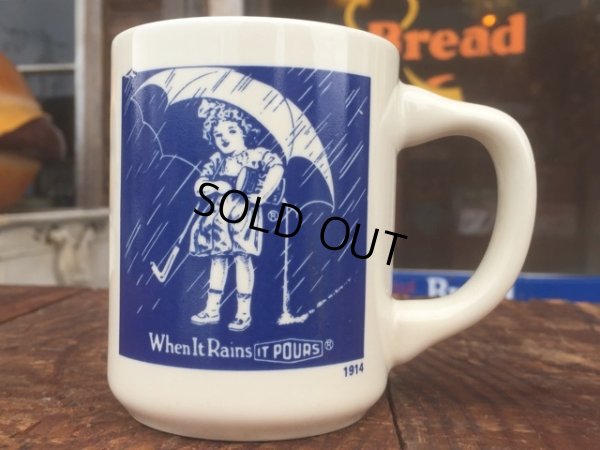 画像1: Vintge Morton Salt 10s Umbrella Girl Mug (MA807) 