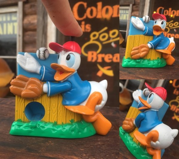 画像2: Vintage Disney Donald Duck Candy Container (MA851)